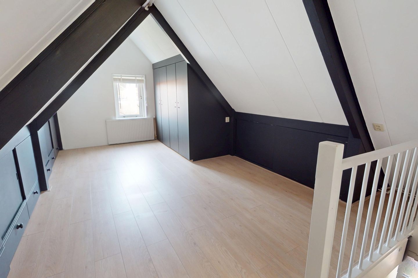 Photo 59 of Westerstraat 220