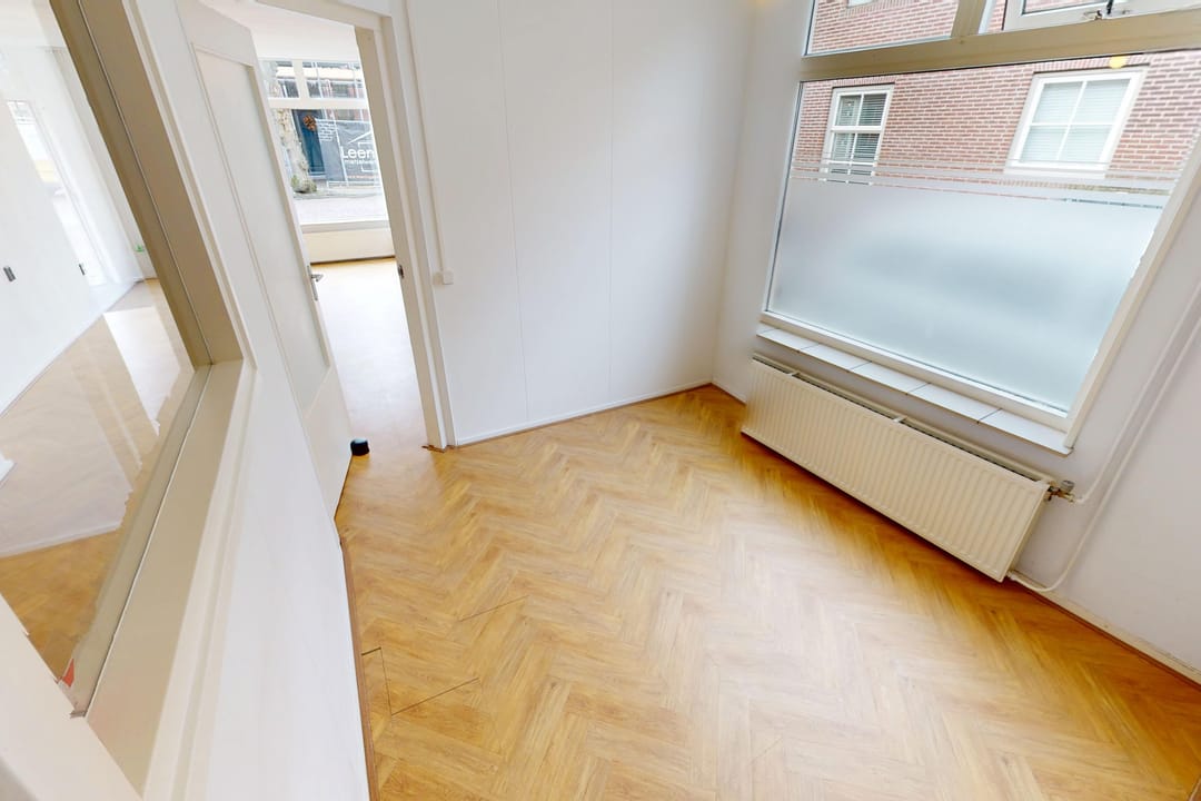 Photo 16 of Westerstraat 220