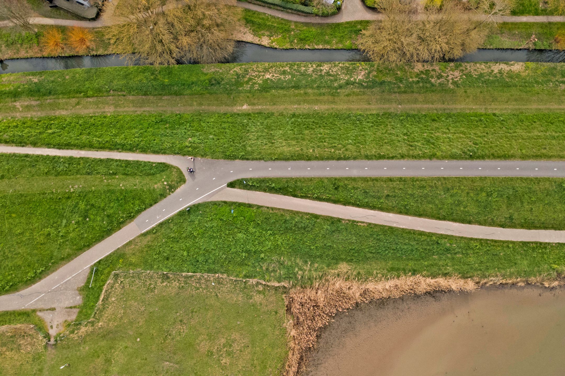 Foto 33 van De Jacht 15