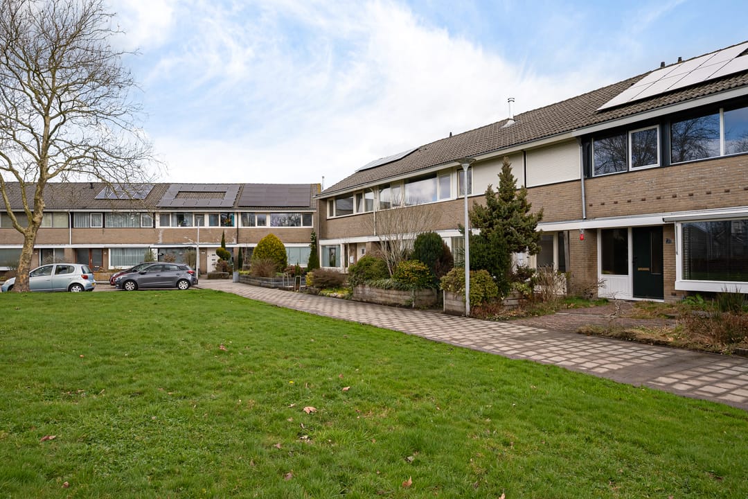 Photo 43 of Treubstraat 21