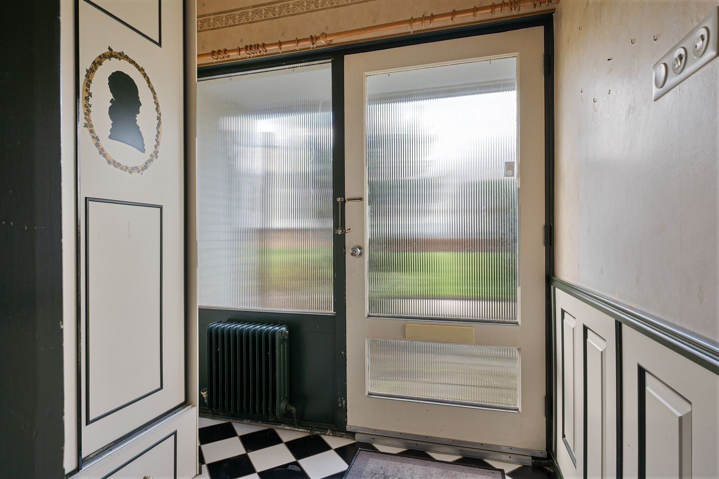 Photo 5 of Treubstraat 21