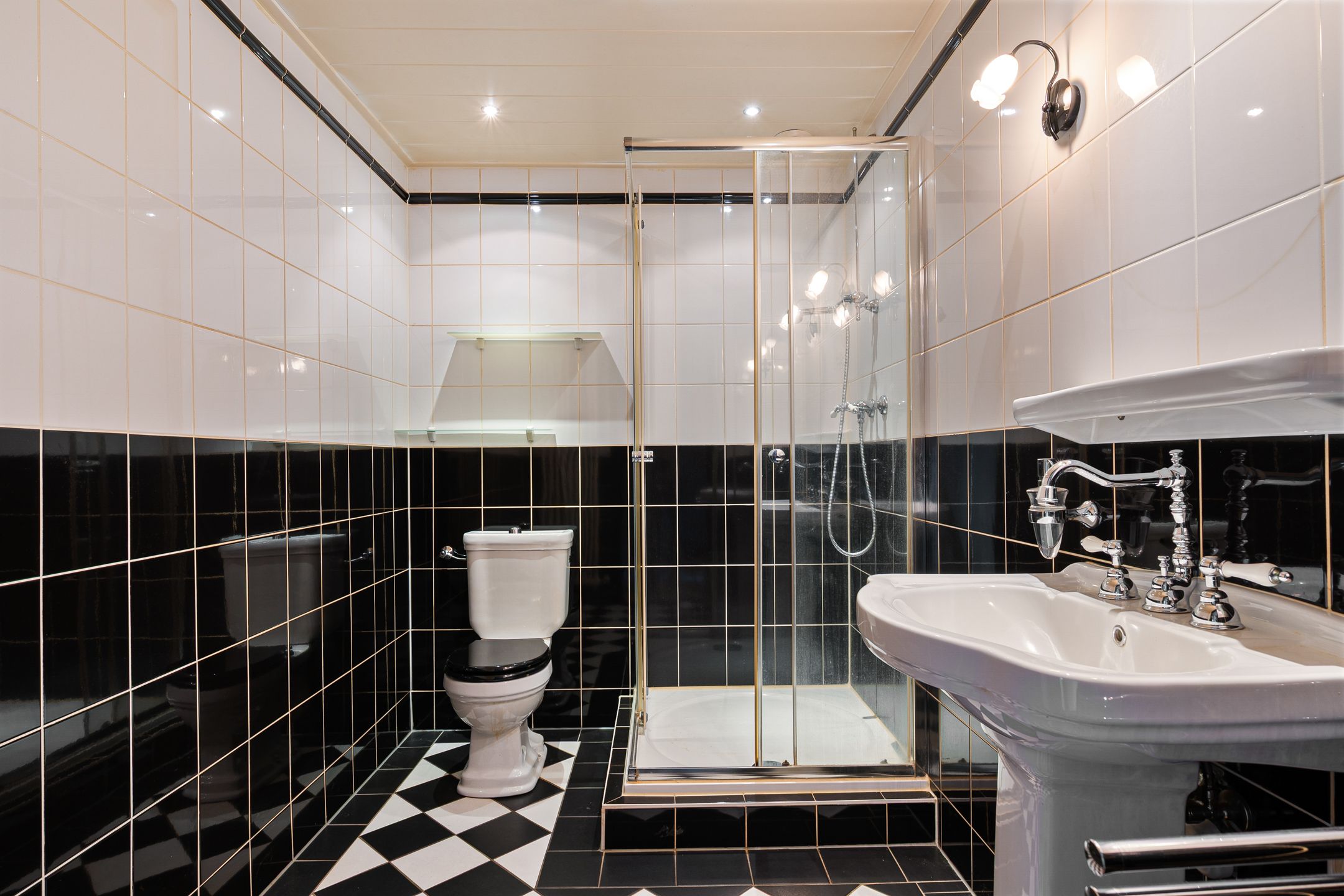 Photo 3 of Treubstraat 21