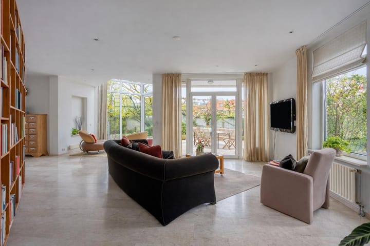 Photo 2 of Gareel 18