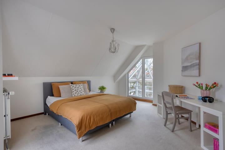 Photo 4 of Gareel 18