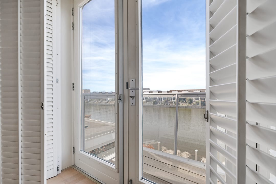 Foto 22 van Forint 13