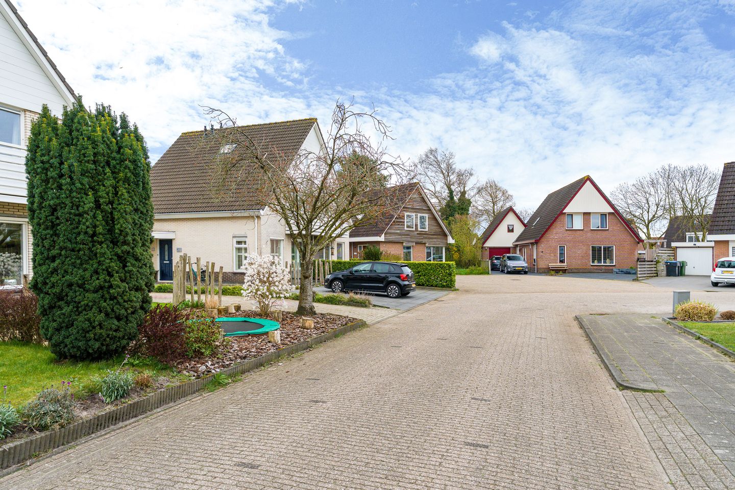 Foto 40 van Karturf 16