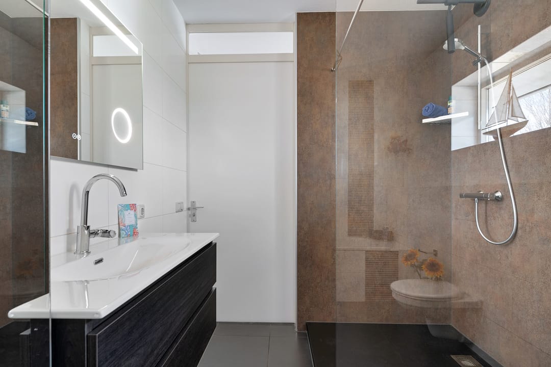 Foto 17 van Forint 13