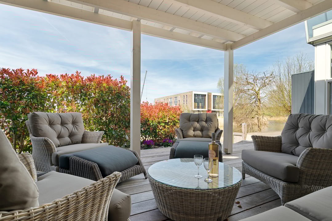 Foto 32 van Forint 13