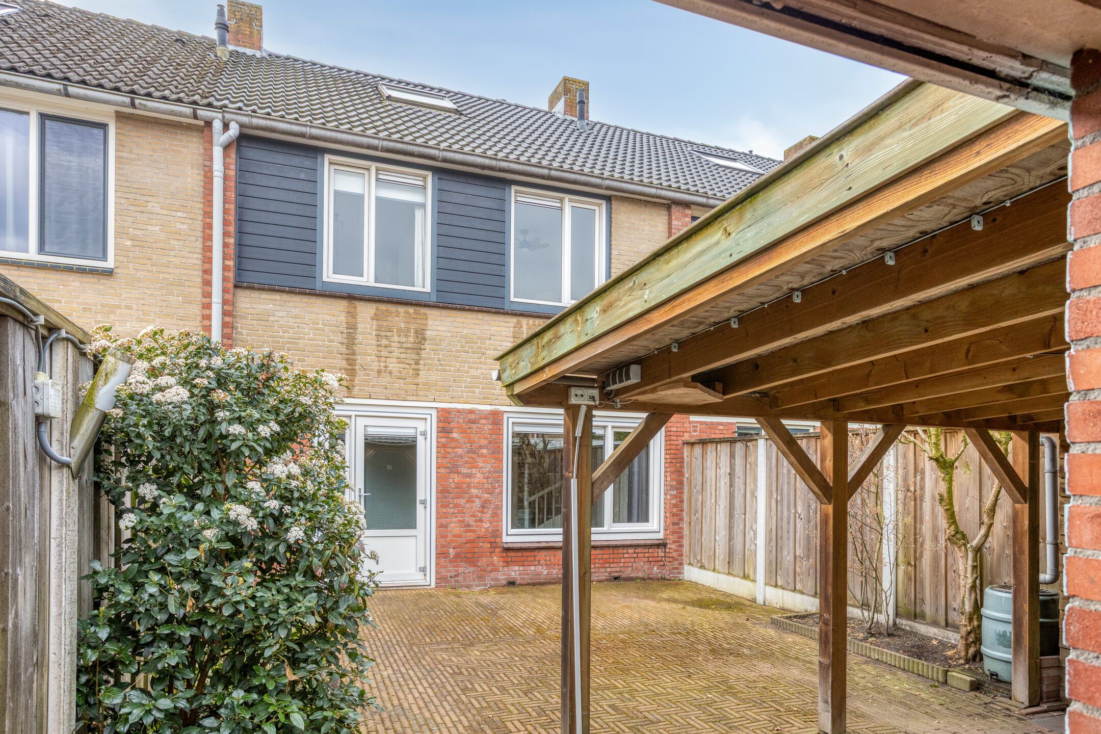 Photo 36 of Karel van de Woestijnestraat 12