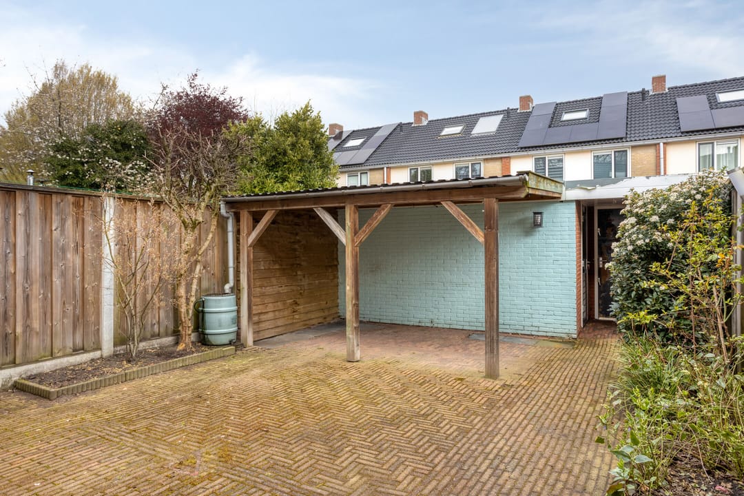 Photo 32 of Karel van de Woestijnestraat 12