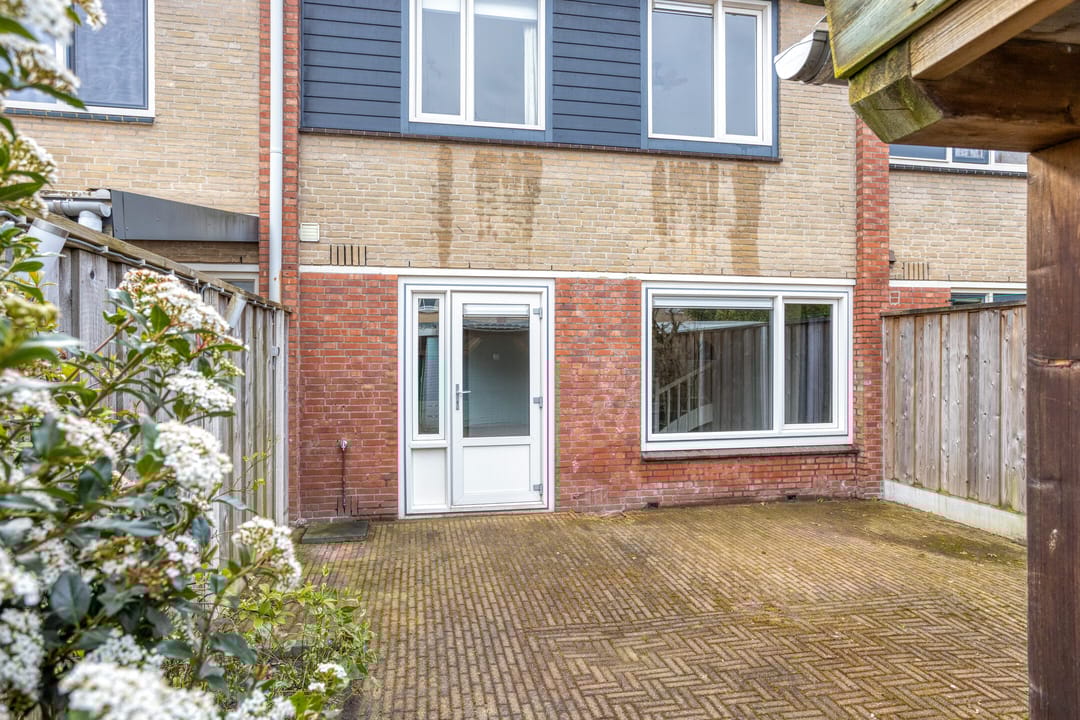 Photo 37 of Karel van de Woestijnestraat 12