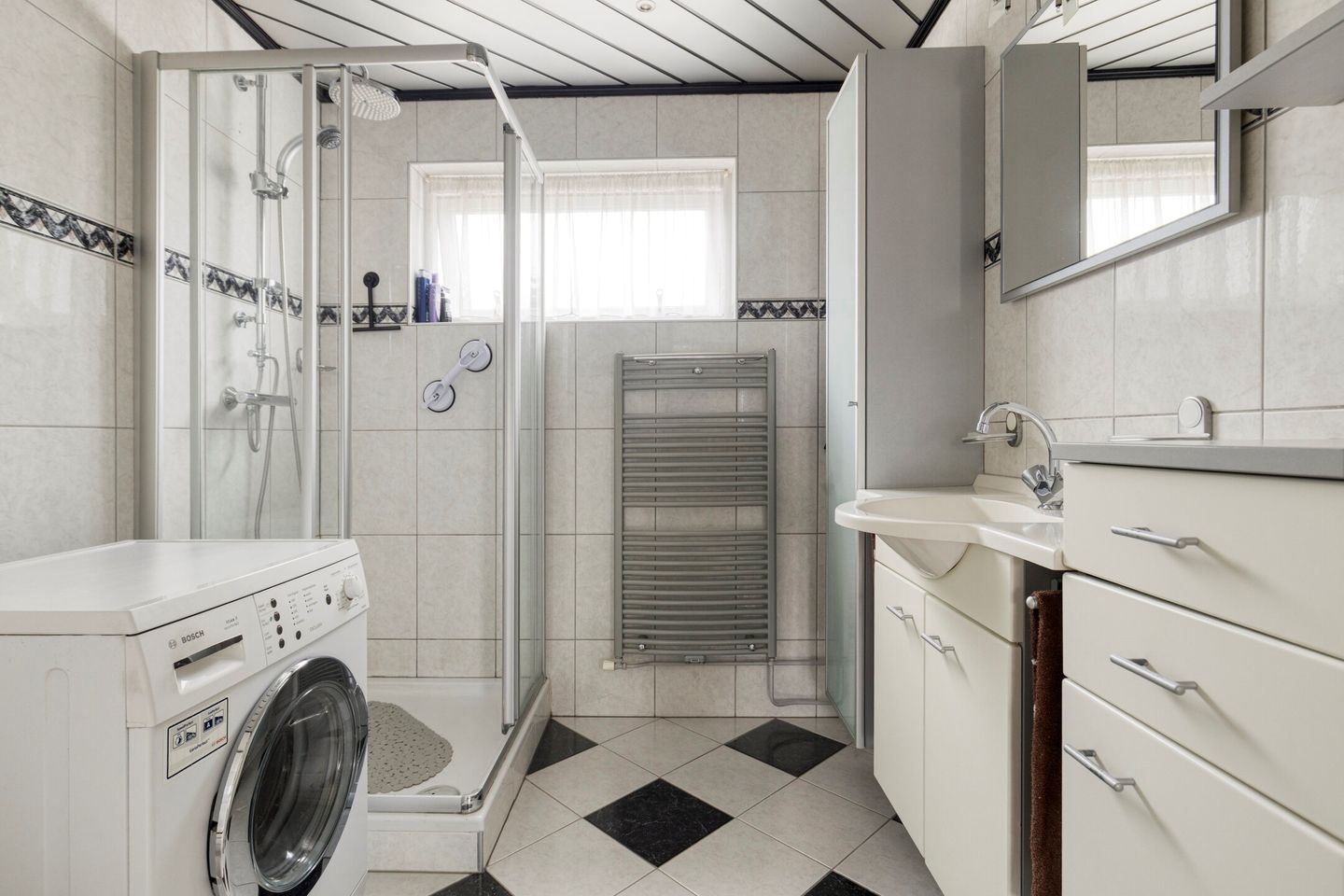 Foto 20 van Oranje Nassaustraat 34