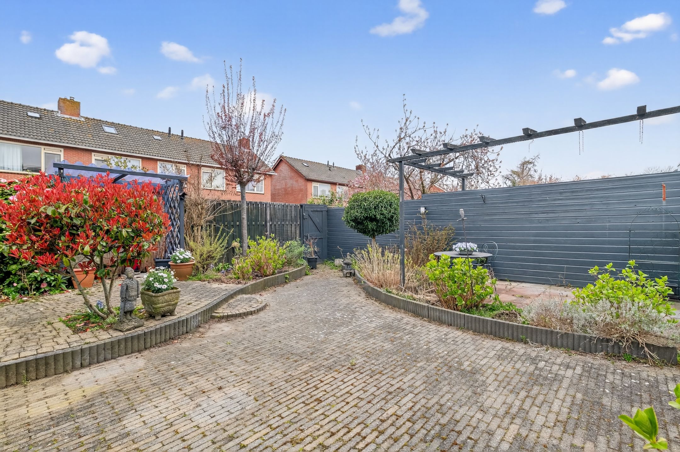 Foto 33 van Julianalaan 42