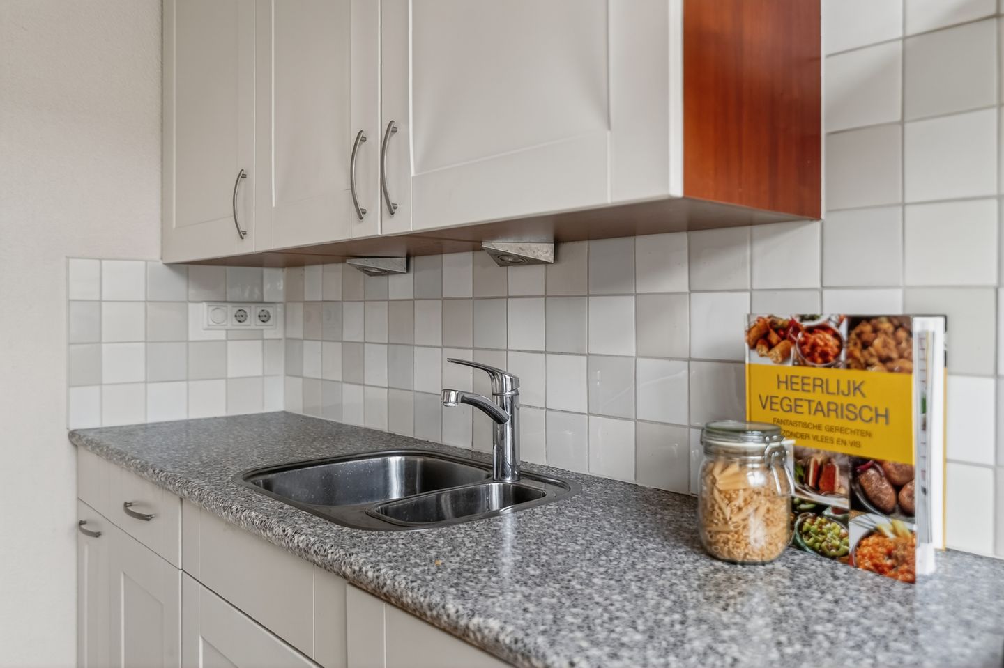 Foto 10 van Julianalaan 42