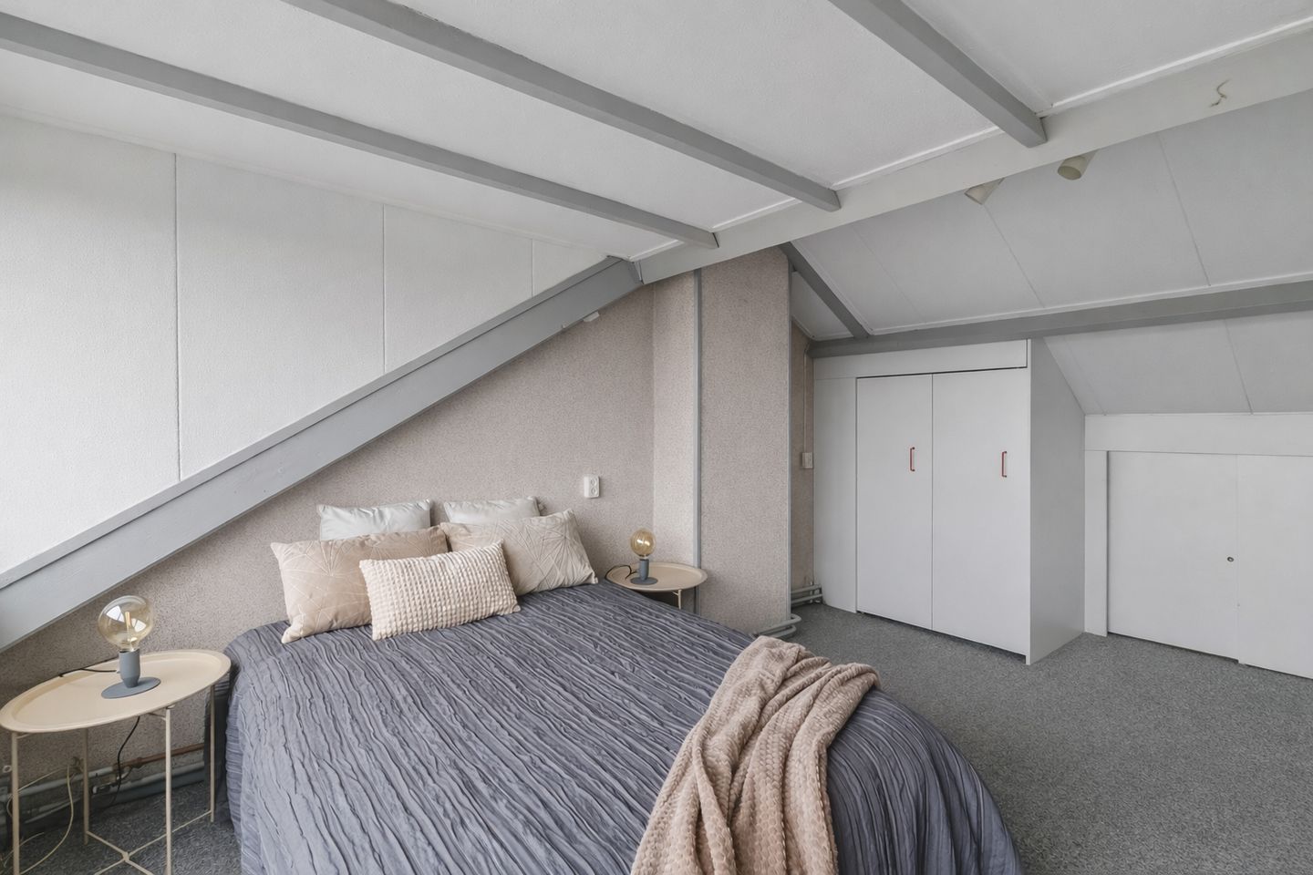 Foto 29 van Julianalaan 42