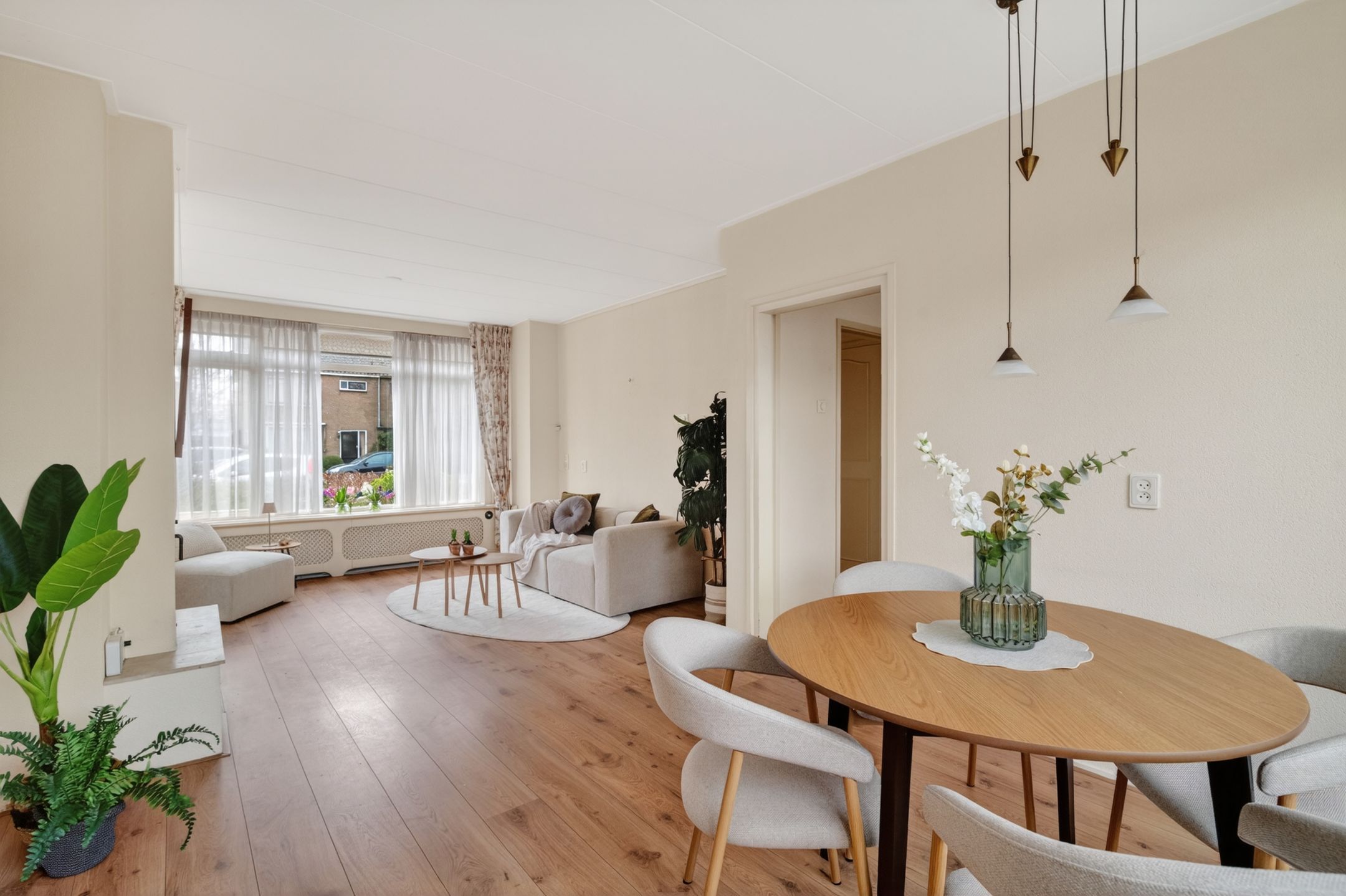 Foto 12 van Julianalaan 42