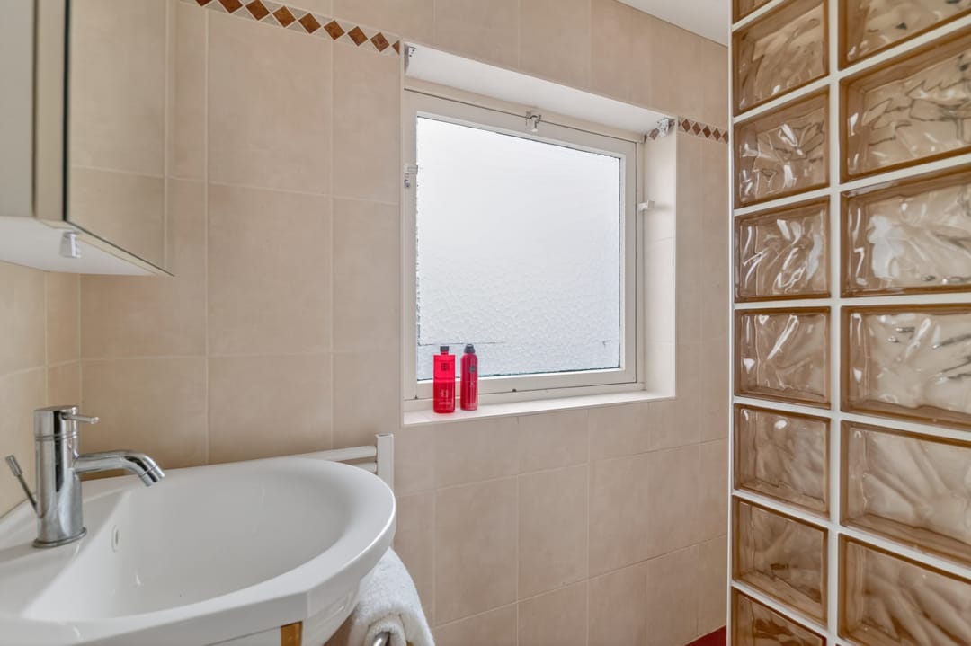 Foto 16 van Julianalaan 42