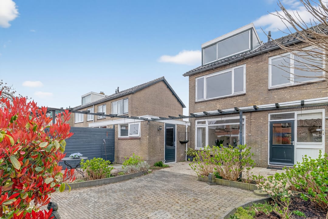 Foto 37 van Julianalaan 42