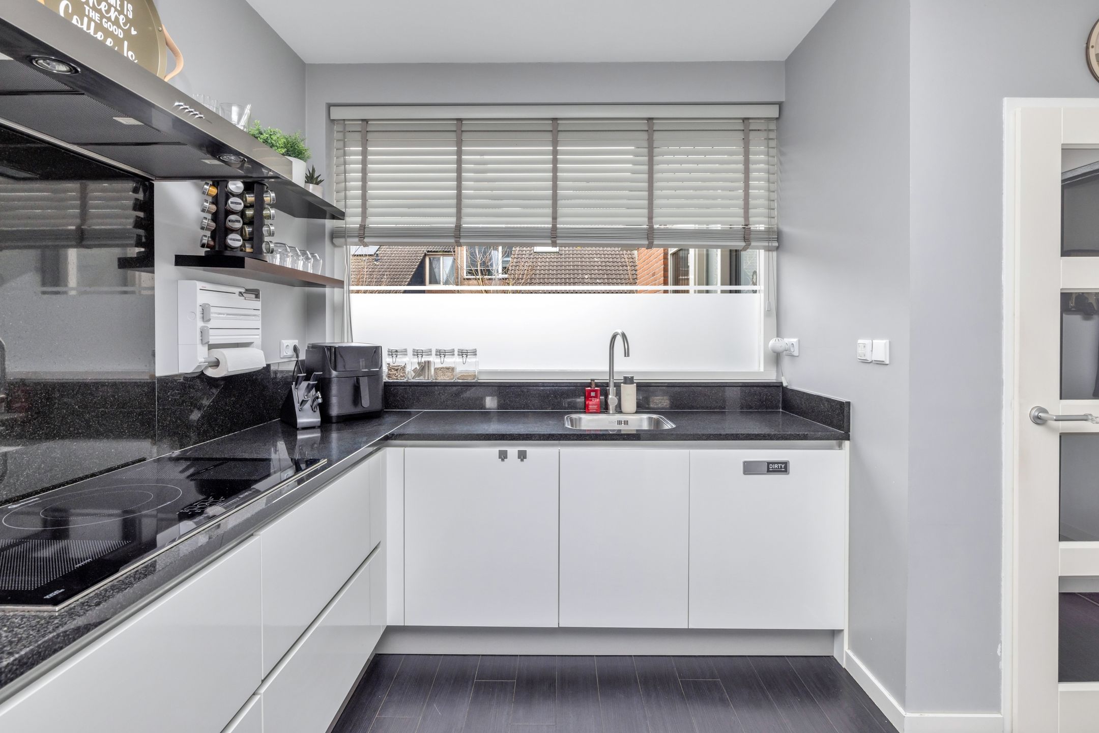 Foto 12 van Gruttolaan 91