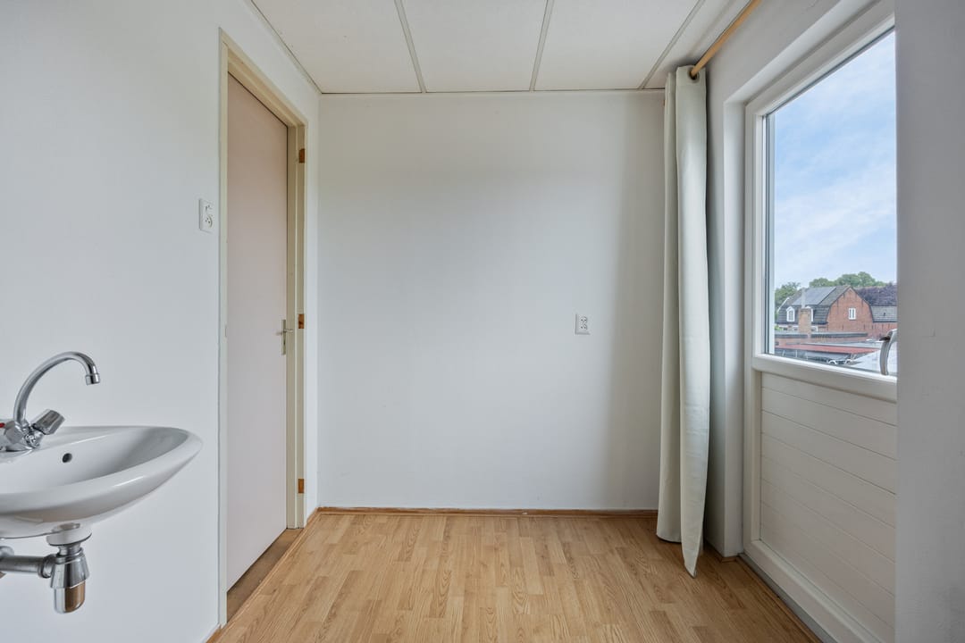 Photo 23 of Hondseind 9