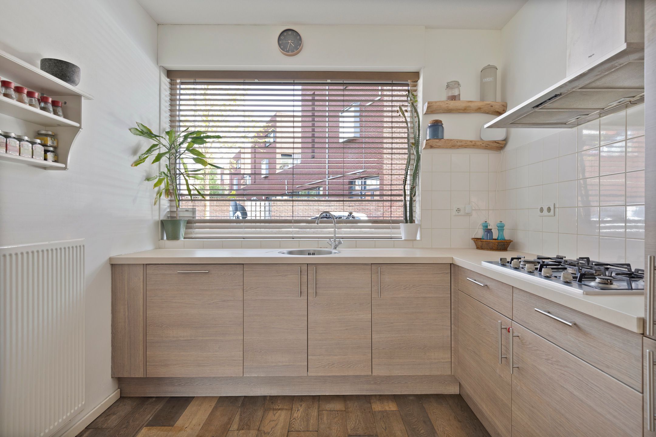 Foto 9 van Oosterstraat 126