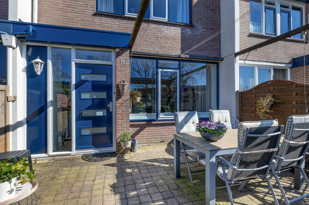 Photo 8 of Titus Brandsmahove 86