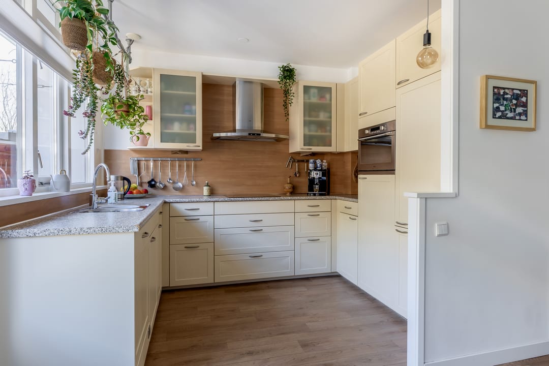 Photo 16 of Titus Brandsmahove 86