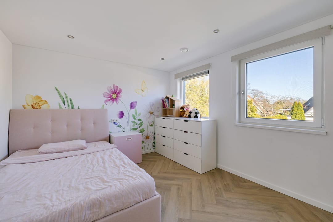 Photo 28 of Sudermuda 25