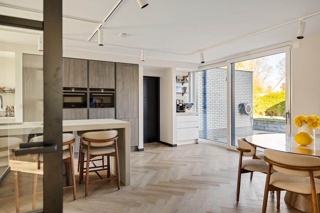 Photo 11 of Sudermuda 25