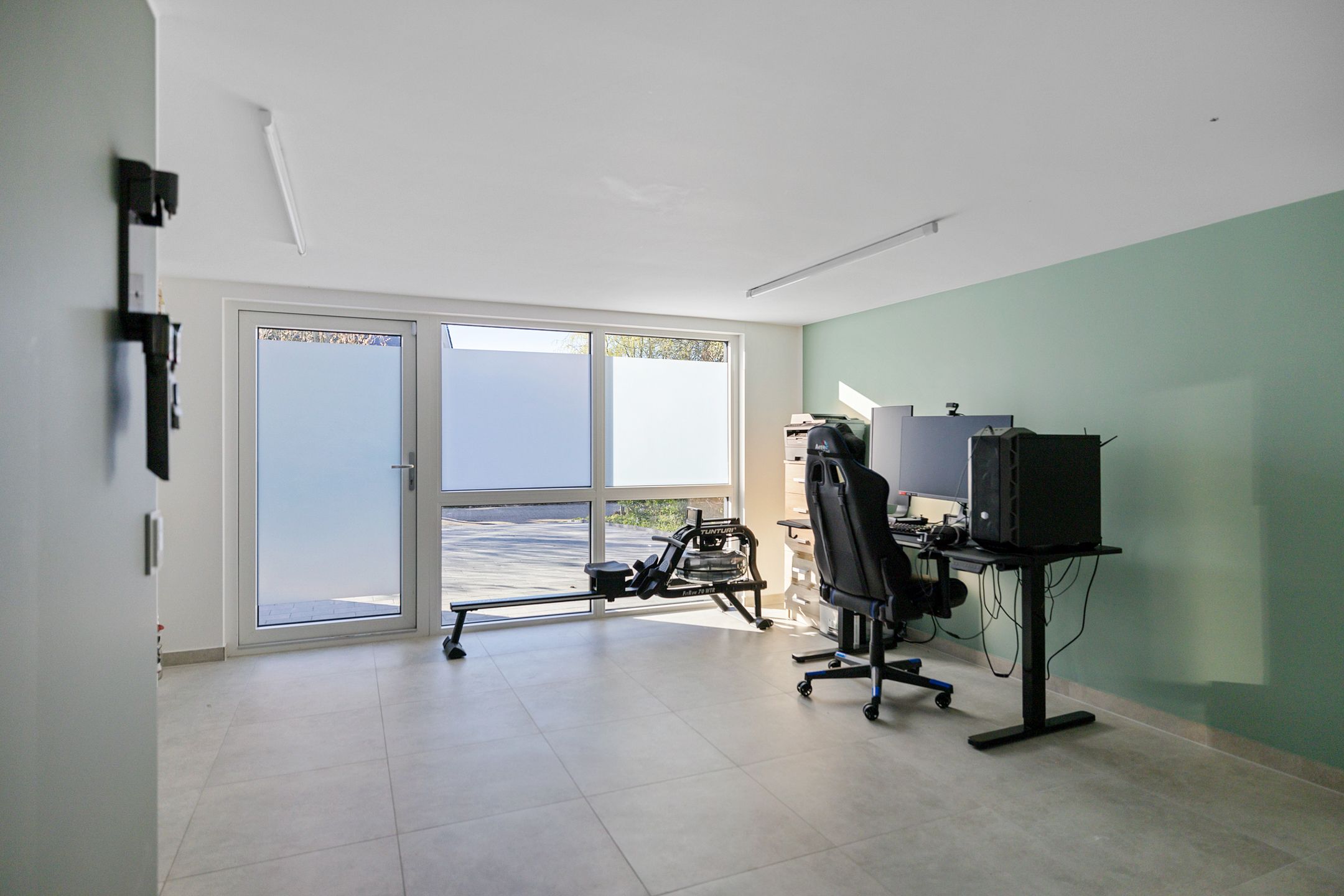 Photo 24 of Sudermuda 25