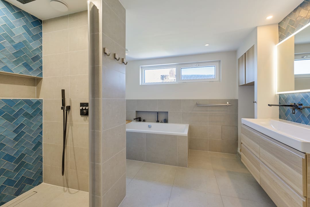 Photo 37 of Sudermuda 25