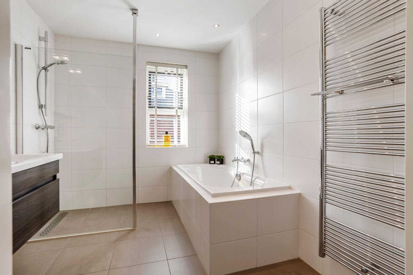 Foto 25 van Grietpolderstraat 11