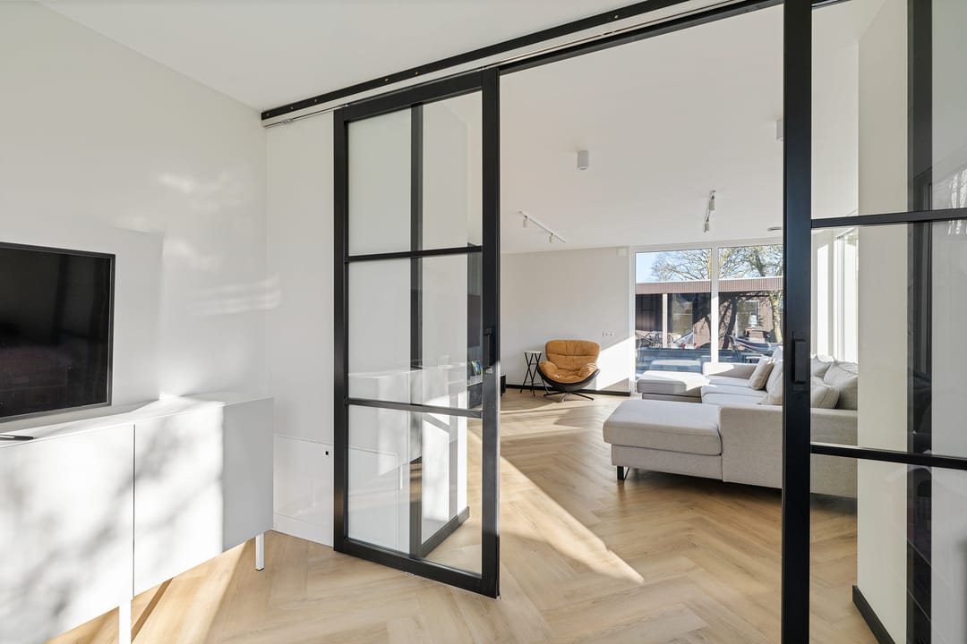 Photo 22 of Sudermuda 25