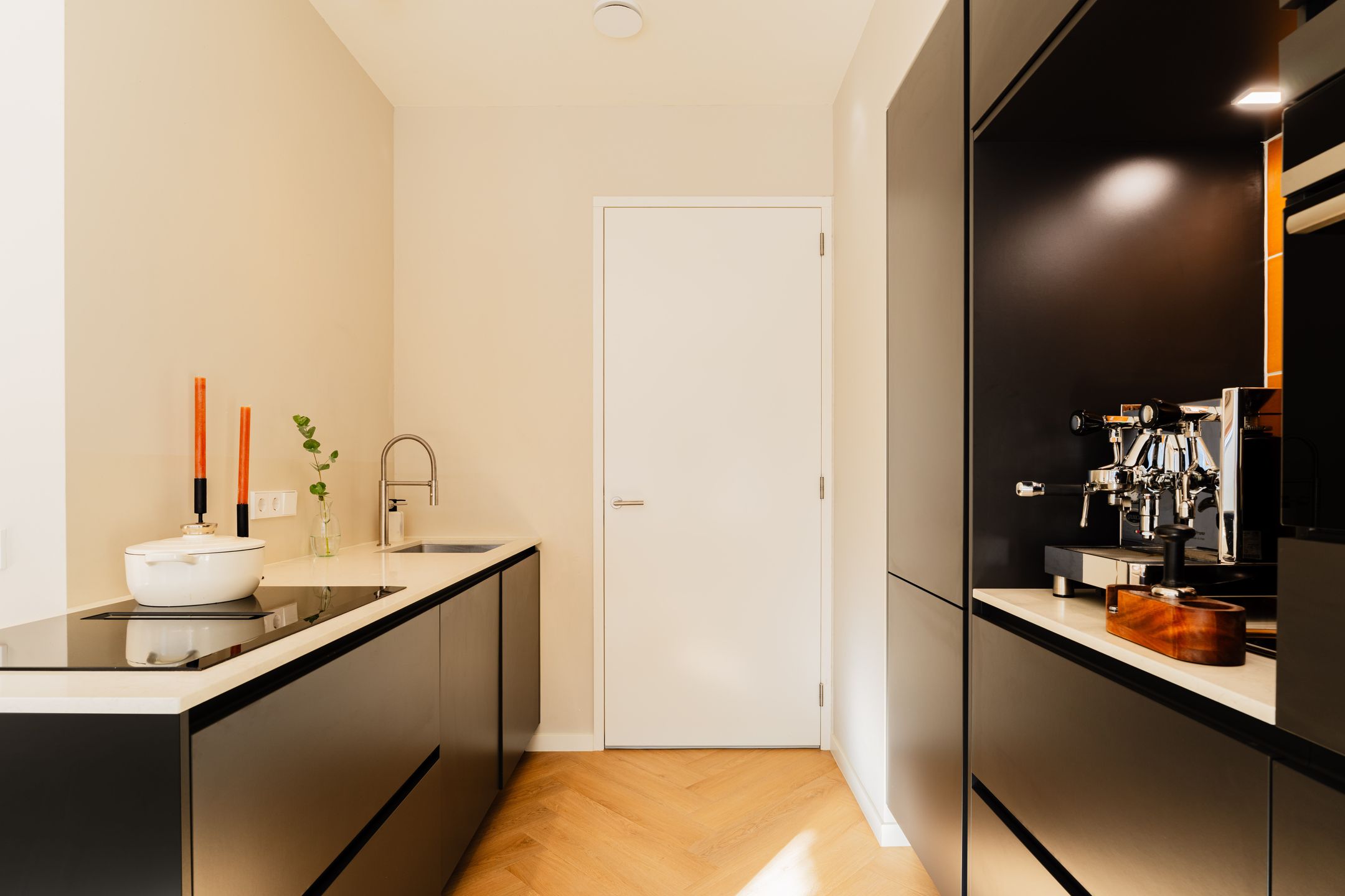 Photo 15 of Kruysweerstraat 271