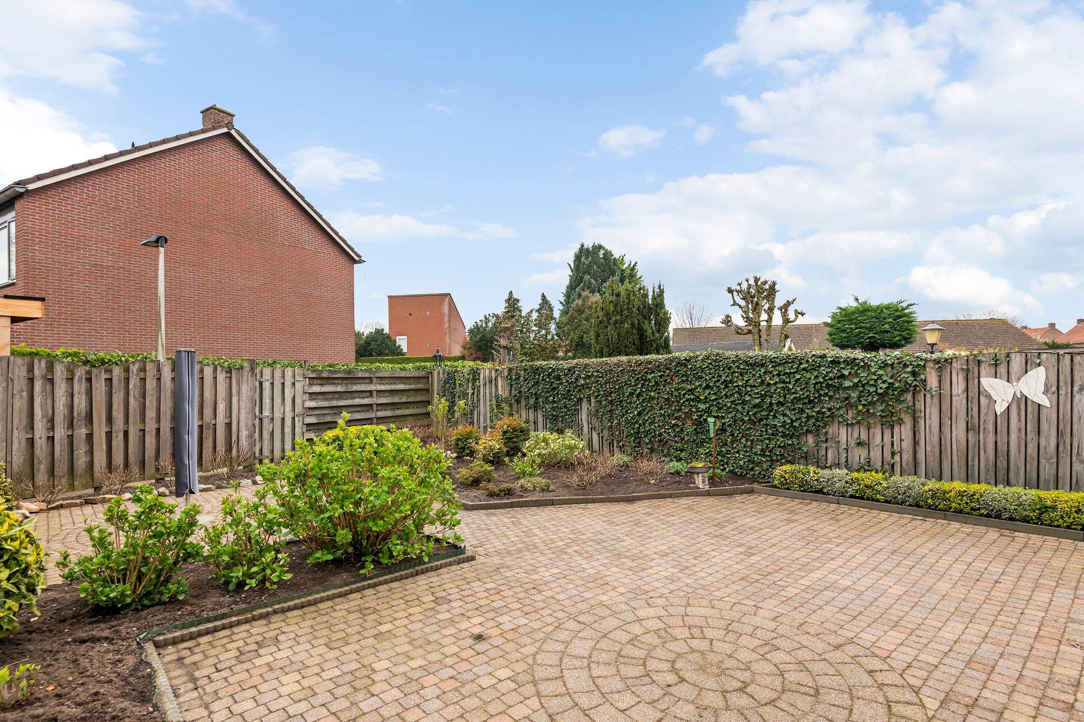 Photo 39 of Buitenweg 36
