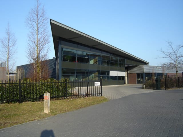 Bekijk foto 1 van Oostwijk 25