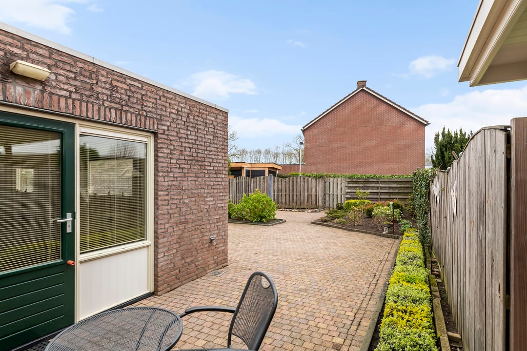Photo 38 of Buitenweg 36