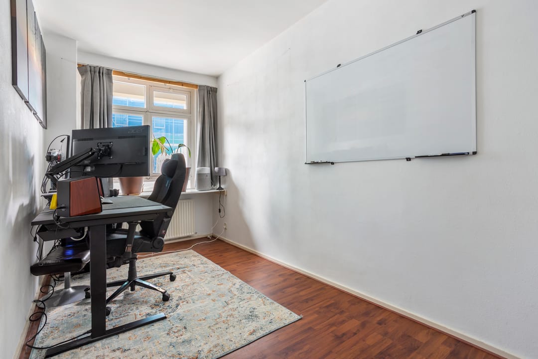 Photo 17 of Laan van Nieuw-Oost-Indië 117