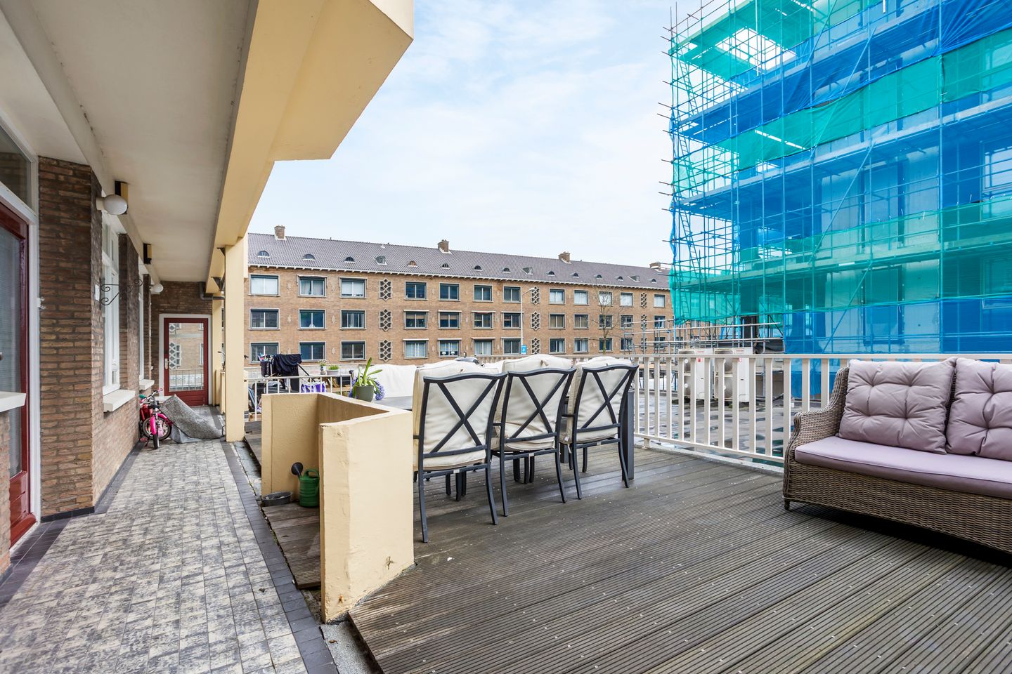 Photo 25 of Laan van Nieuw-Oost-Indië 117