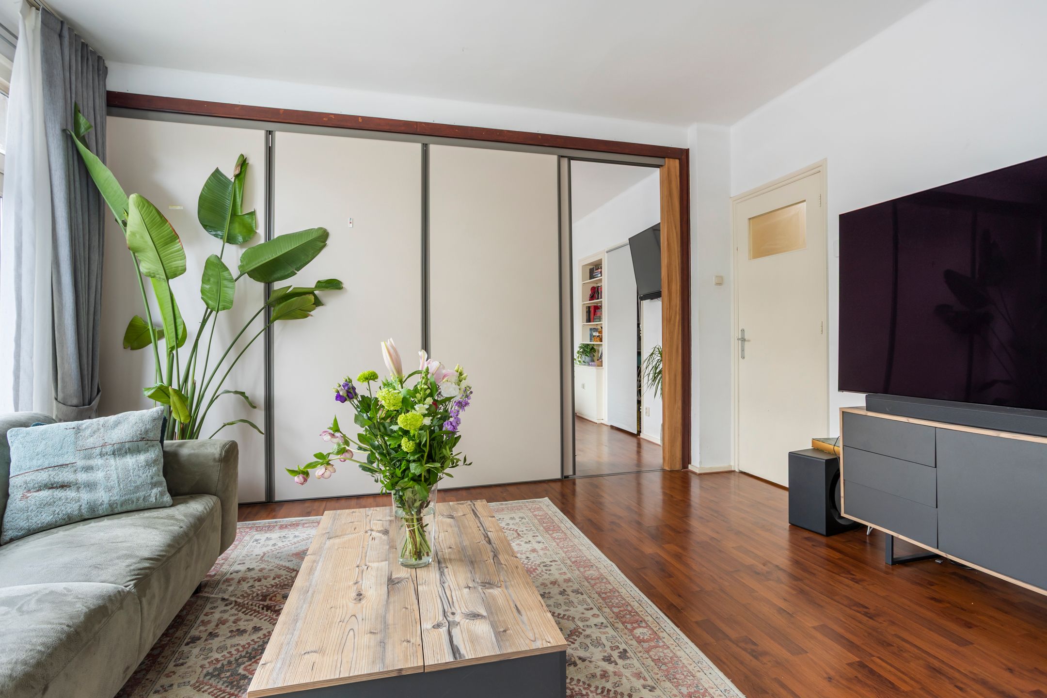 Photo 3 of Laan van Nieuw-Oost-Indië 117