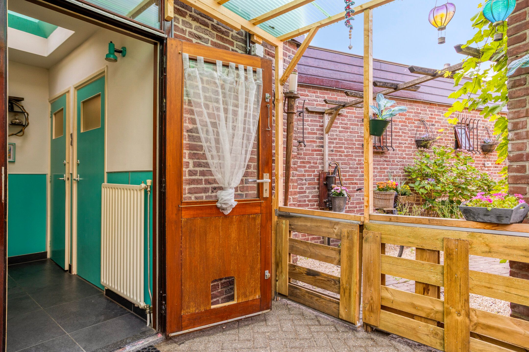 Foto 30 van Zr Marie Adolphinestr 18