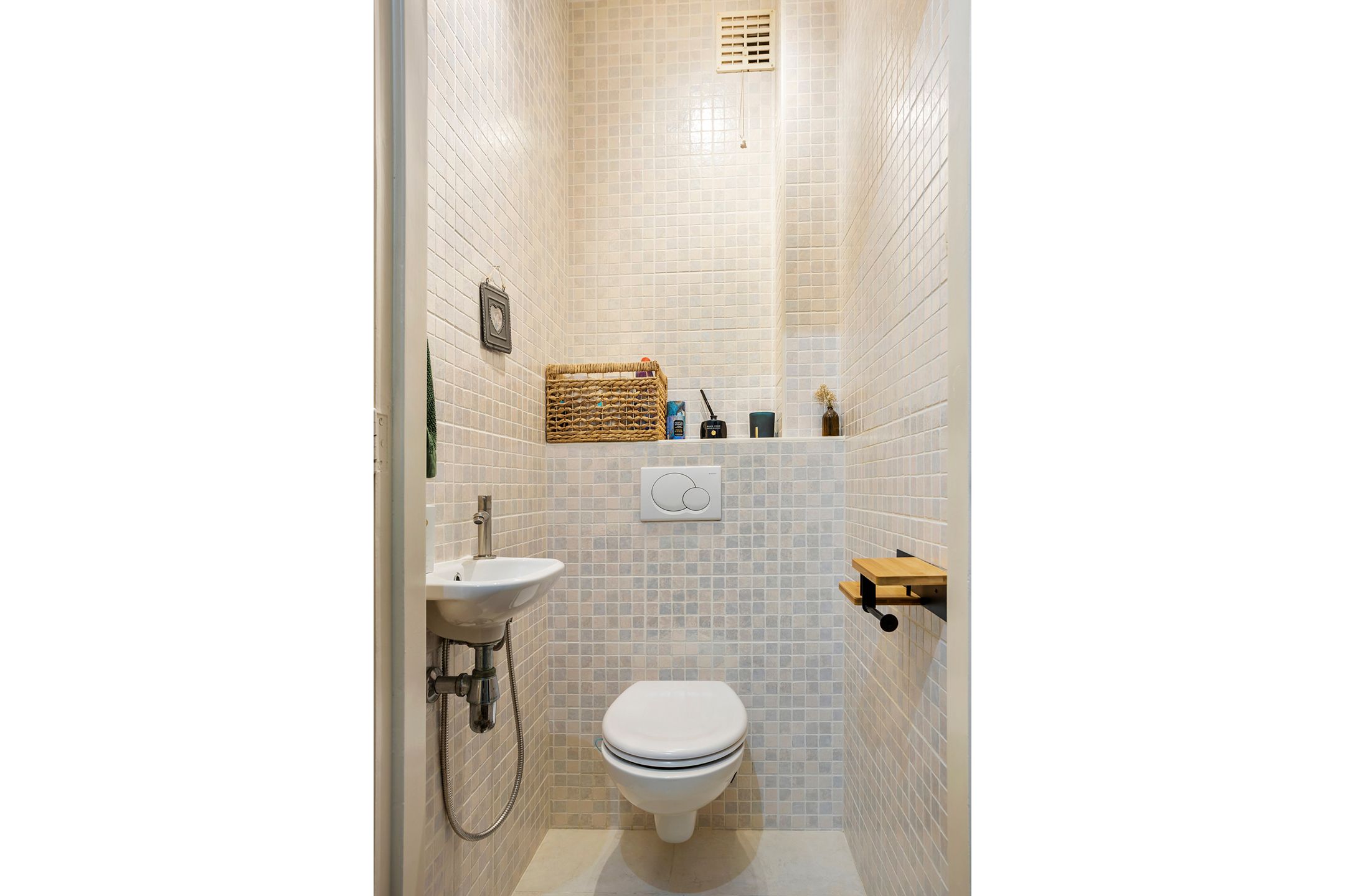 Photo 21 of Laan van Nieuw-Oost-Indië 117