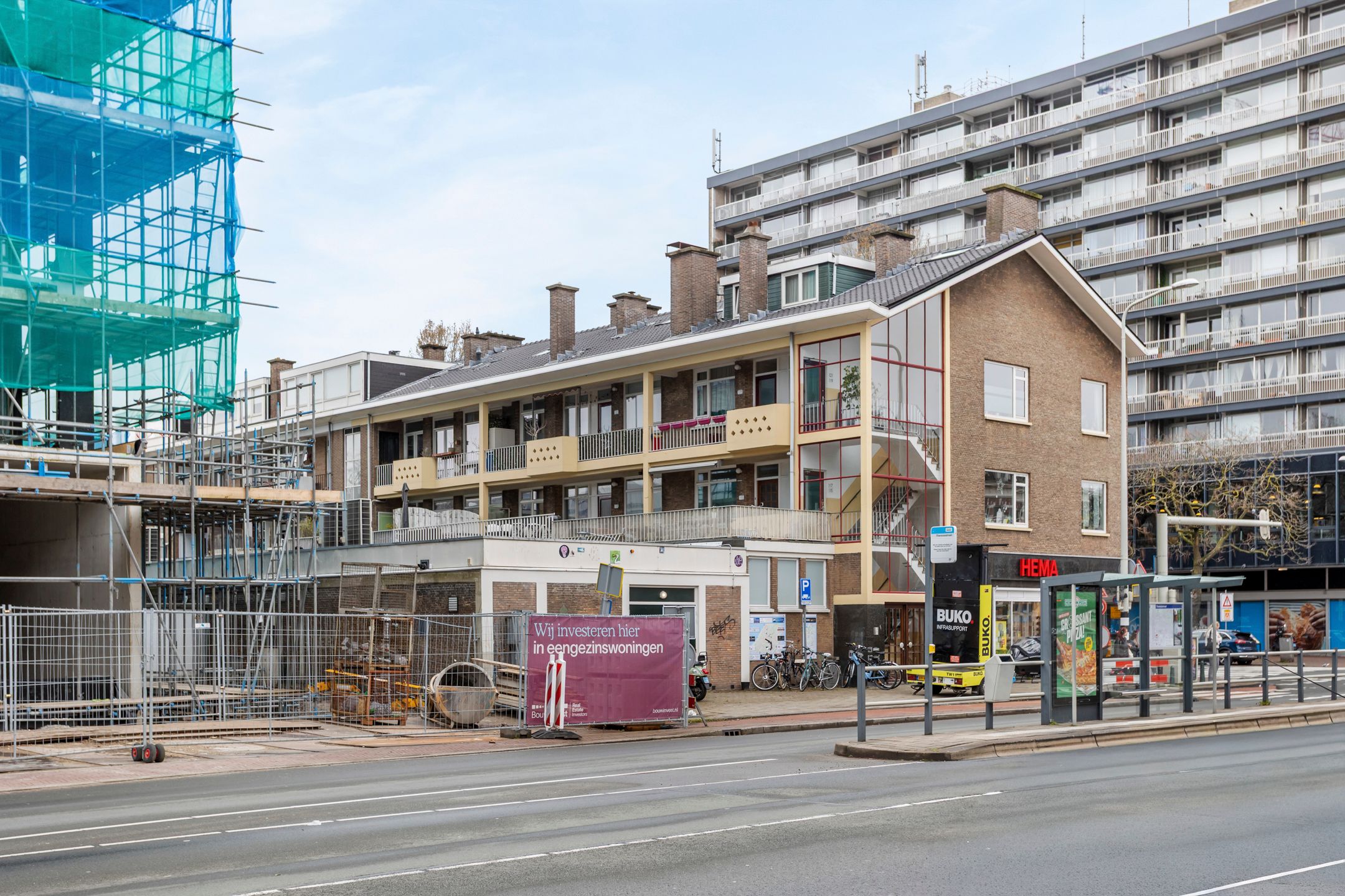 Photo 33 of Laan van Nieuw-Oost-Indië 117