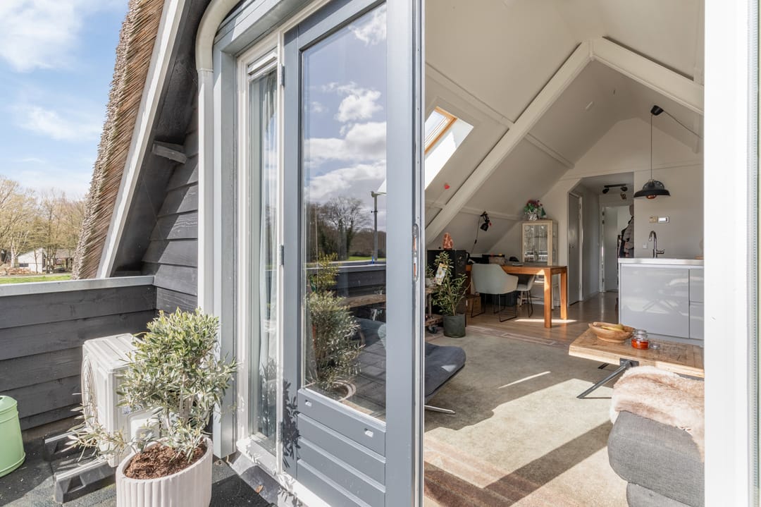 Photo 61 of Vriezerweg 19