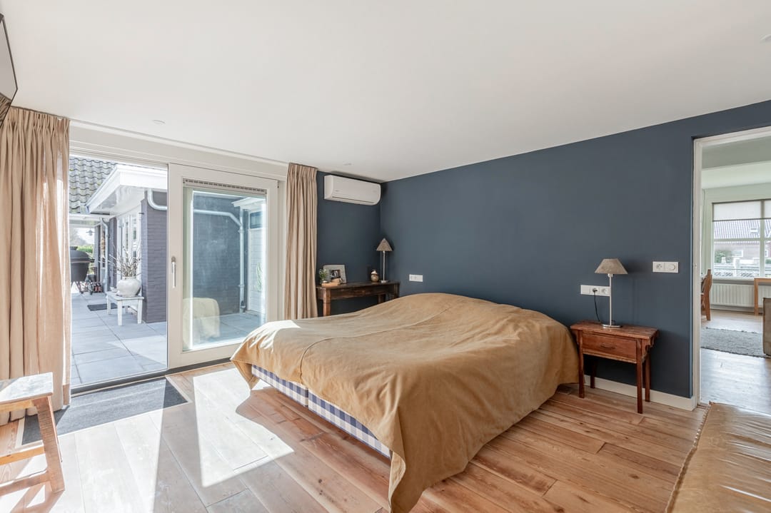 Photo 32 of Vriezerweg 19