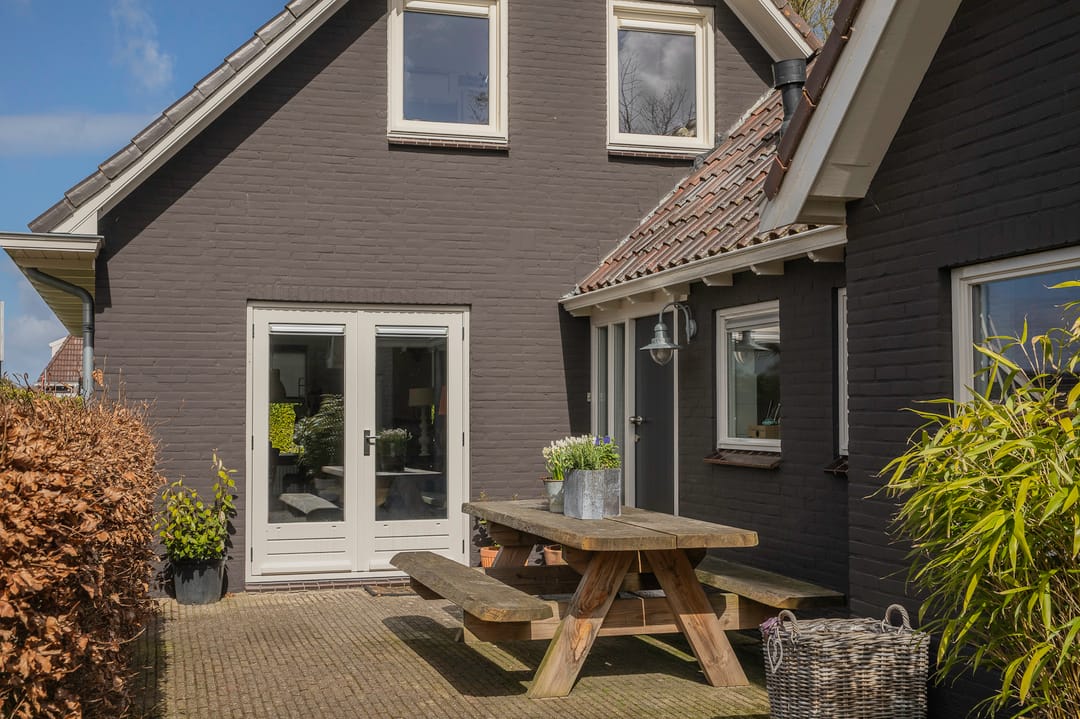 Photo 11 of Vriezerweg 19