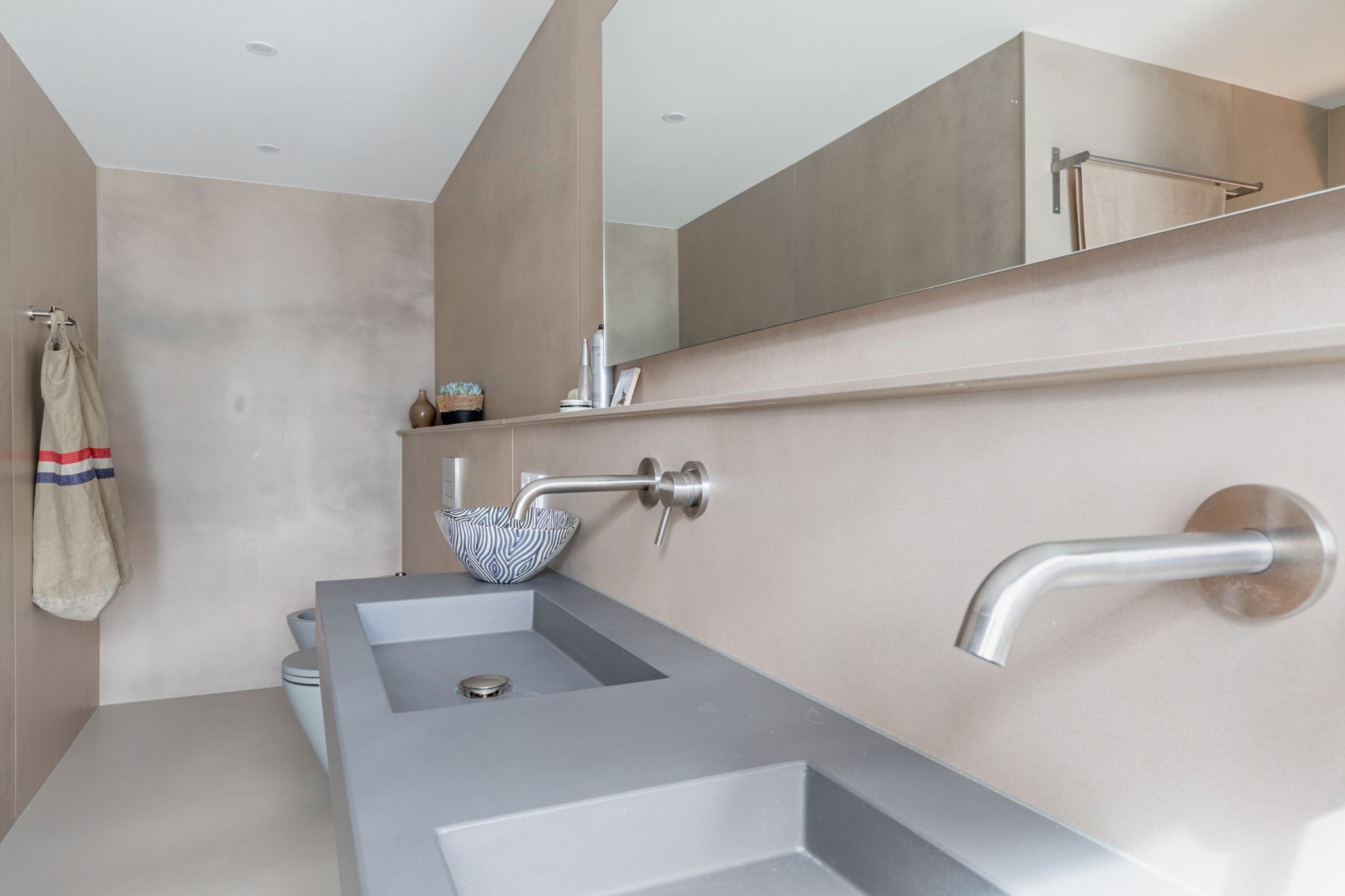 Photo 36 of Vriezerweg 19