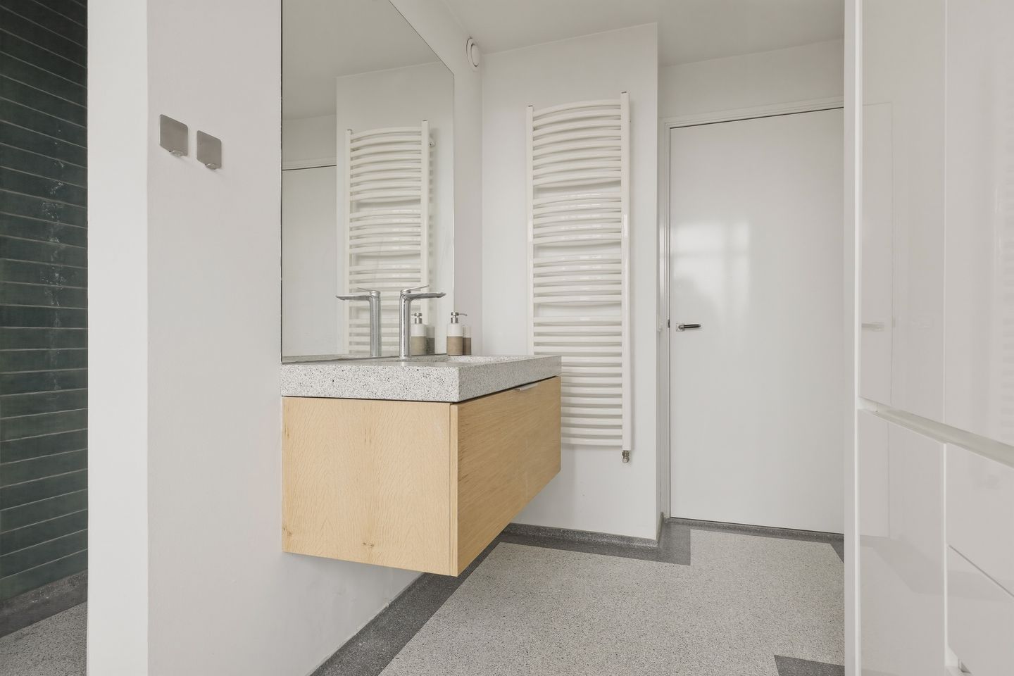 Foto 25 van Bellinistraat 40