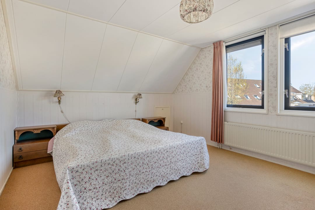 Spacious detached home with private garden in peaceful Veenendaal-West neighbourhood — 16