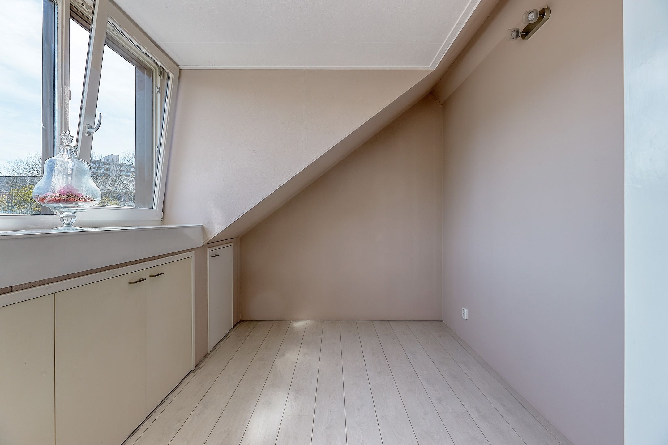 Photo 30 of Citerstraat 3-J